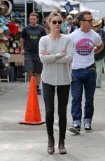 AMBER HEARD at Melrose Flea Market