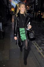 AMY WILLERTON Shopping in Covent Garden in London