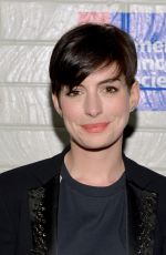 ANNE HATHAWAY at Hollywood Stands Up to Cancer Event