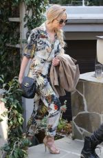 ASHLEE SIMPSON Arrives at a Friends House in Hollywood
