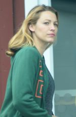 BLAKE LIVELY at Brentwood Country Mart