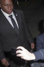 CHRISTINA RICCI Signs Autographs Before Going on Jimmy Kimmel