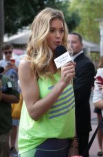 DOUTZEN KROES Promoting Victoria