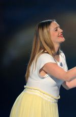 DREW BARRYMORE at 40th Annual People’s Choice Awards in Los Angeles