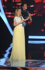 DREW BARRYMORE at 40th Annual People’s Choice Awards in Los Angeles