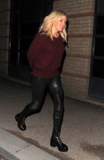 ELLIE GOULDING Leaves Oxo Tower Brasserie in London