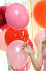 EMMA STONE - Revlon Commercial hotoshoot