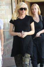 GWEN STEFANI at an Acupuncture Studio in Los Angeles