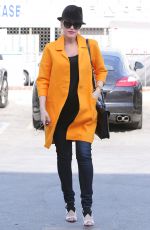 GWEN STEFANI Out in Los Angeles