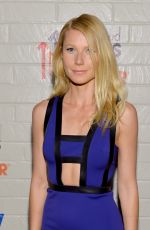 GWYNETH PALTROW at Hollywood Stands Up to Cancer Event