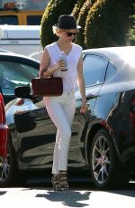JANUARY JONES Arrives at Whole Foods in Los Angeles