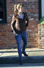 JENNIFER GARNER Out and About in Los Angeles 1401