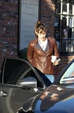 JENNIFER GARNER Out and About in Los Angeles 1401