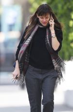 JENNIFER GARNER Out and About in Los Angeles