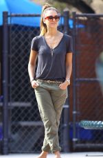 JESSICA ALBA at Coldwater Canyon Park in Beverly Hills