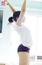 JESSICA PARKER KENNEDY - Me in My Place