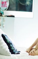JESSICA PARKER KENNEDY - Me in My Place