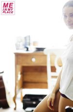JESSICA PARKER KENNEDY - Me in My Place