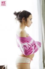 JESSICA PARKER KENNEDY - Me in My Place
