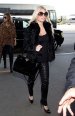 JESSICA SIMPSON Arrives at LAX Airport