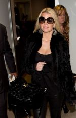 JESSICA SIMPSON Arrives at LAX Airport