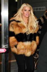 jJESSICA SIMPSON in Coar at JFK Airport in New York