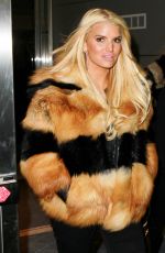 jJESSICA SIMPSON in Coar at JFK Airport in New York