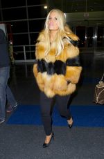 jJESSICA SIMPSON in Coar at JFK Airport in New York