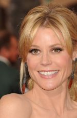 JULIE BOWEN at 2014 SAG Awards in Los Angeles