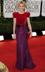 Julie Bowen in Carolina Herrera and Jimmy Choo