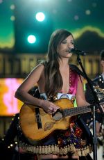 KACEY MUSGRAVES Performs at 2014 Grammy Awards in Los Angeles