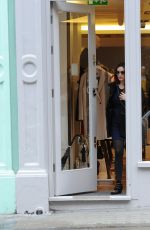 KELLY BROOK and David Mcintosh Shopping Around in London