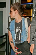 KRISTEN STEWART Leaves Burbank Airport
