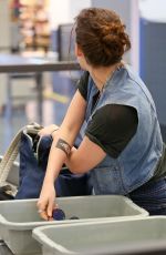 KRISTEN STEWART Leaves Burbank Airport