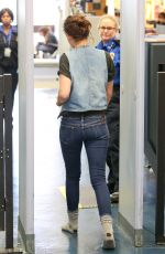 KRISTEN STEWART Leaves Burbank Airport