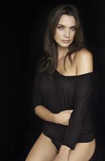 MELANIE CHESKIN - Michel Nafziger Photoshoot