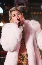 MILEY CYRUS Performs at Dick Clark’s New Year’s Rockin’ Eve with Ryan Seacrest in Los Angeles