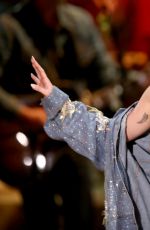 MILEY CYRUS Perofrms at MTV Unplugged in Hollywood