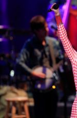 MILEY CYRUS Perofrms at MTV Unplugged in Hollywood
