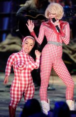 MILEY CYRUS Perofrms at MTV Unplugged in Hollywood