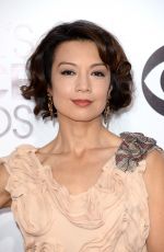 MING-NA WEN