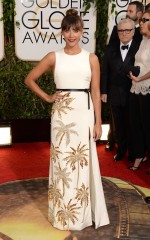 Rashida Jones in Fausto Puglisi, Ana Khouri and Brian Atwood
