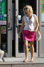 REESE WITHERSPOON at a Gas Station in Brentwood