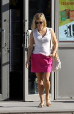 REESE WITHERSPOON at a Gas Station in Brentwood