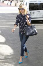REESE WITHERSPOON Heading to a Meeting in Beverly Hills