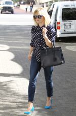 REESE WITHERSPOON Heading to a Meeting in Beverly Hills