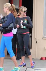 REESE WITHERSPOON in Tight Legging Arrives at a Gym