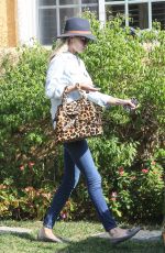 ROSIE HUNTINGTON-WHITELEY Leaves a Friend