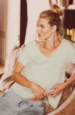 ROSIE HUNTINGTON-WHITELEY - Rosie for Autograph Collection