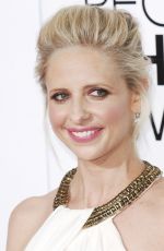 SARAH MICHELLE GELLAR at 40th Annual People’s Choice Awards in Los Angeles 1